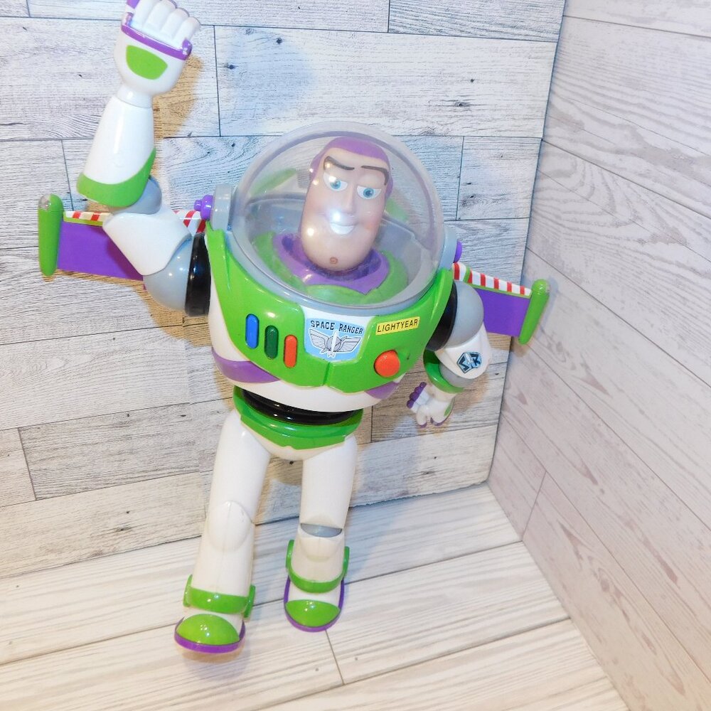 TOY STORY BUZZ LIGHT YEAR Disney Pixar HE WORKS  *y